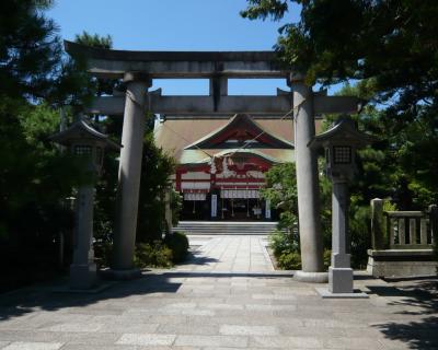 日枝神社 鳥居と拝殿