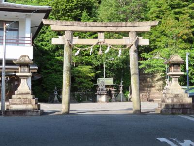 伊勢部柿本神社 鳥居