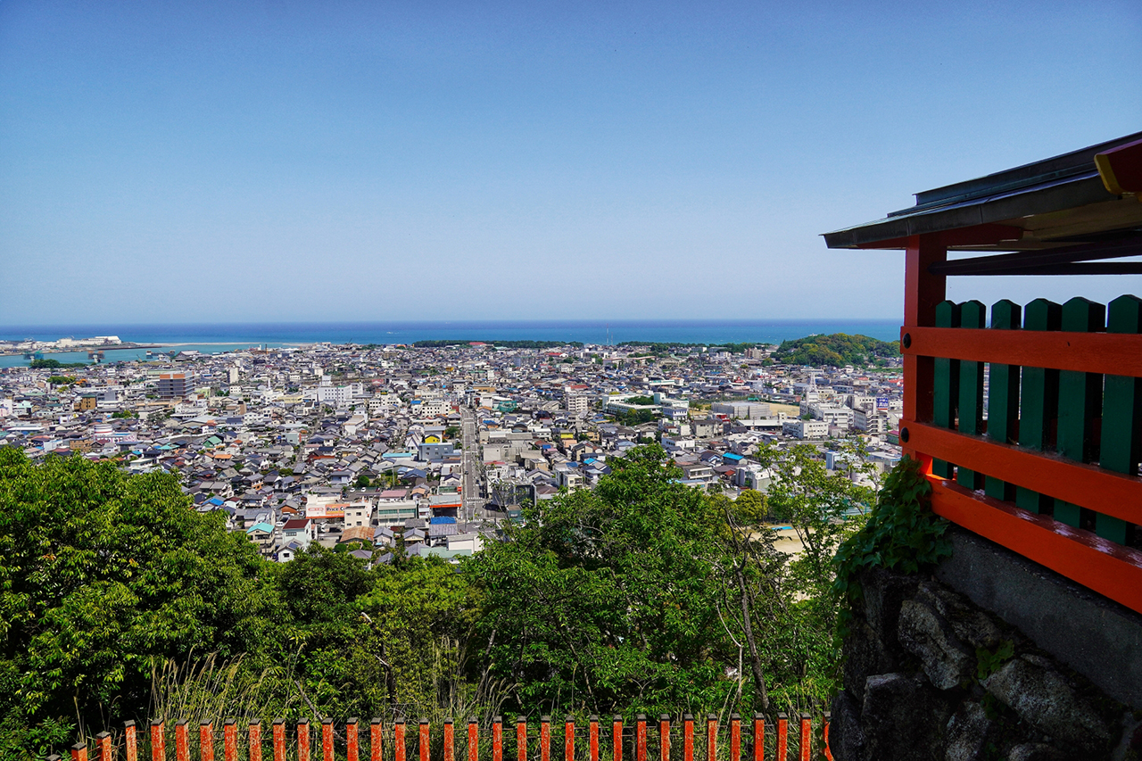 神倉神社から見える熊野灘