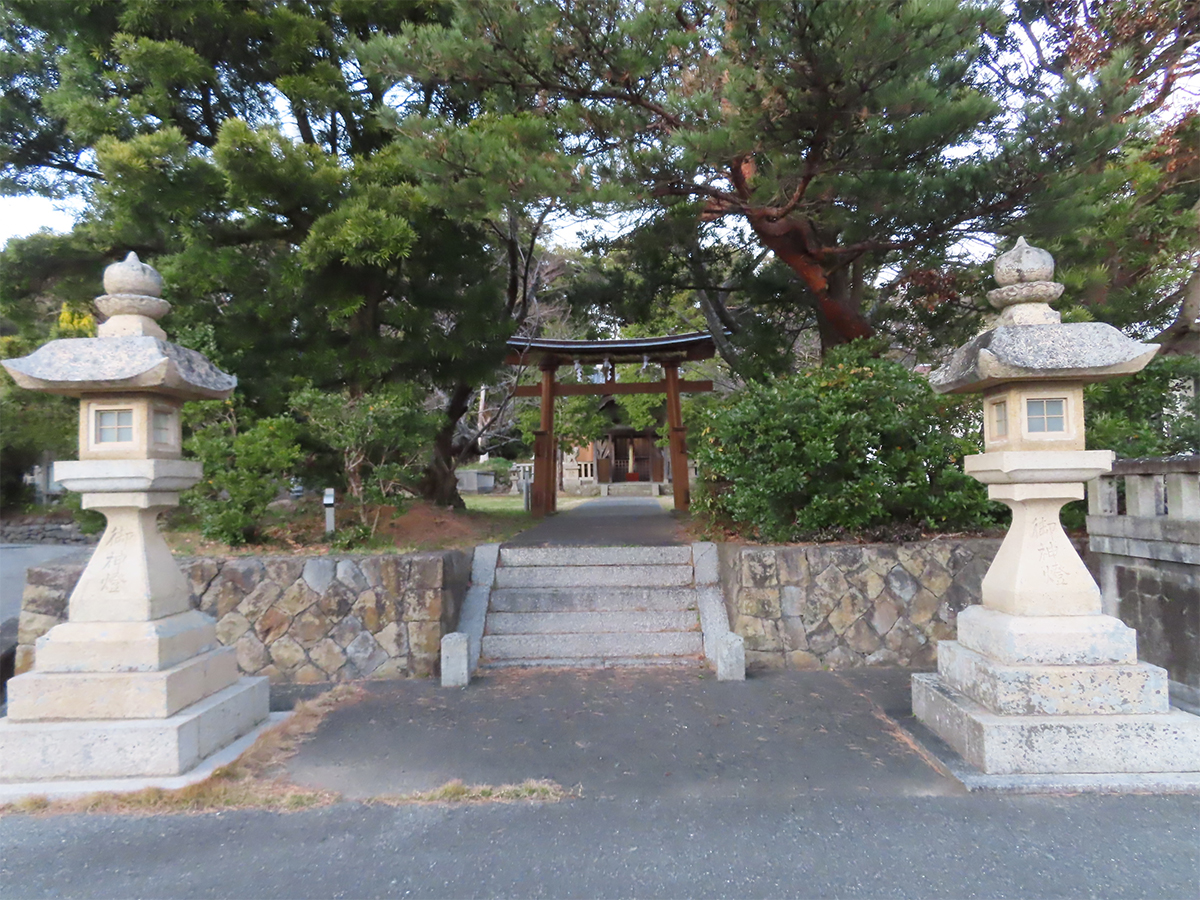 鳥居