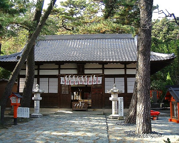 拝殿