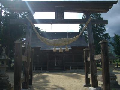 津嶋神社 拝殿