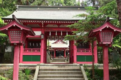 菅田天神社 神門と拝殿