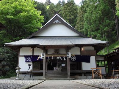 南部諏訪神社 社殿